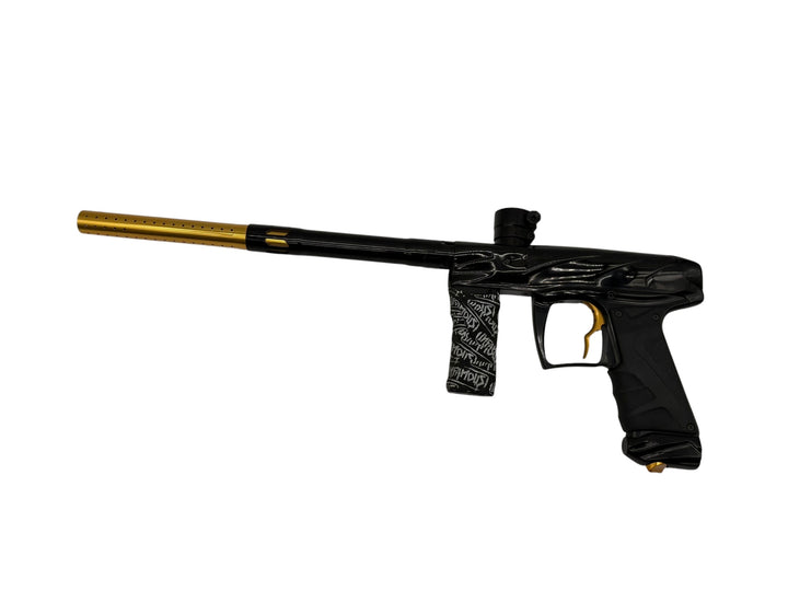 FIELD ONE FORCE V2 BLACK,GOLD USED