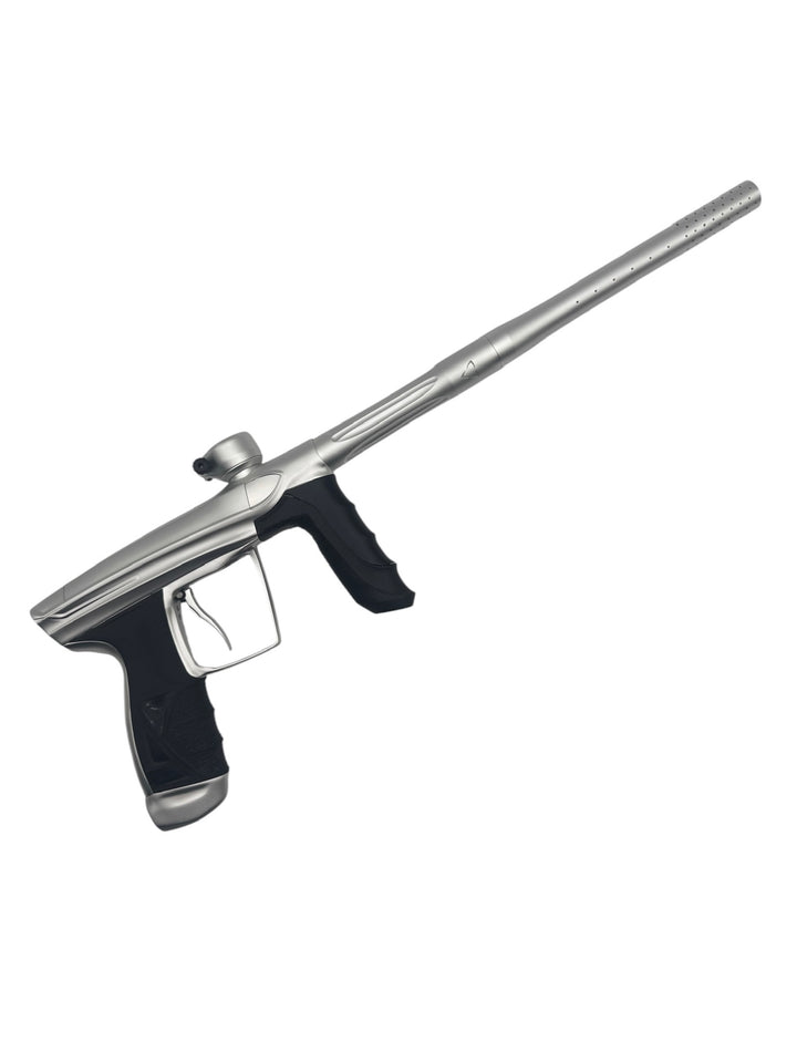 DLX LUXE AIRE SILVER USED