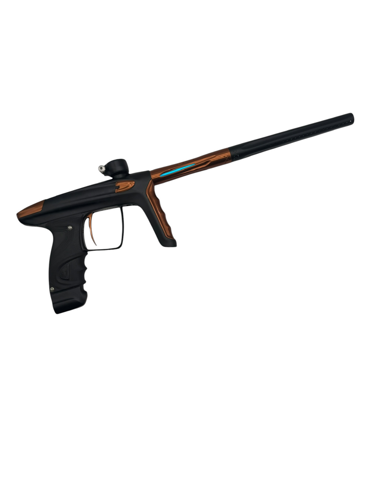 DLX LUXE TM40 BLACK/BROWN USED