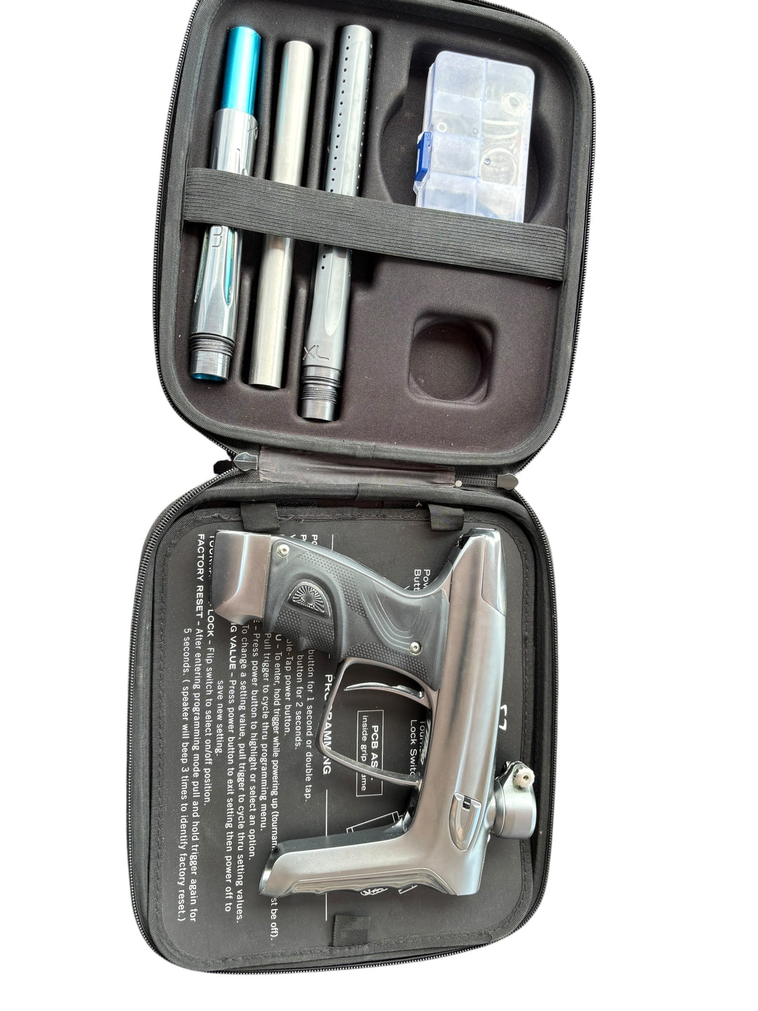 DLX LUXE TM40 GREY USED
