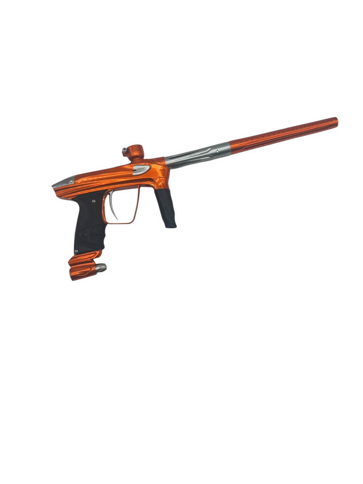LUXE OLED 2.0 ORANGE/SILVER W/ONCORE BOLT USED