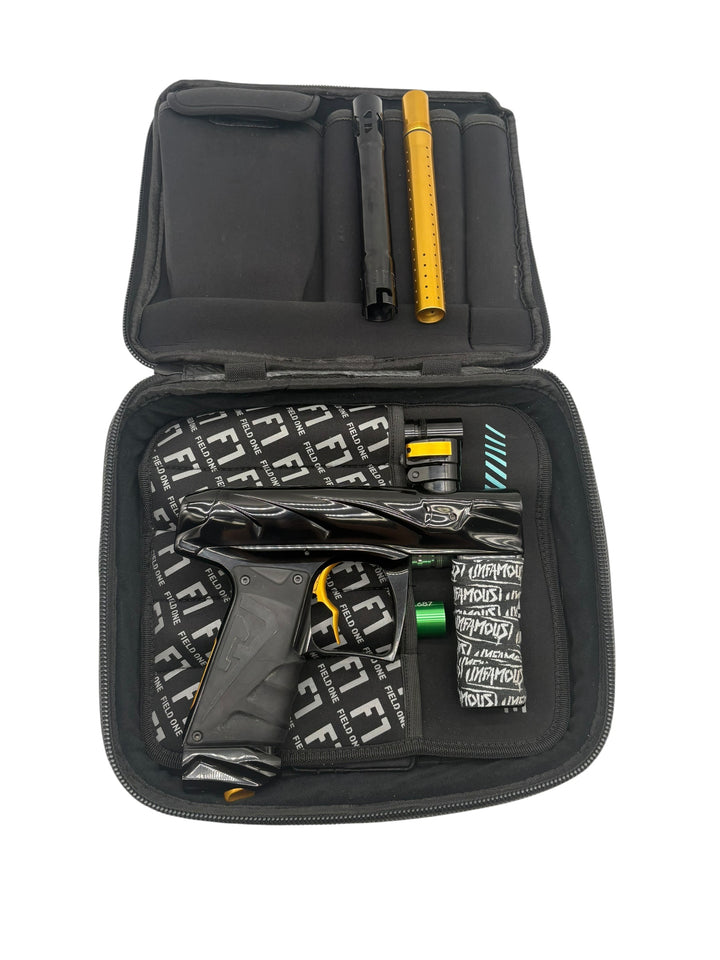 FIELD ONE FORCE V2 BLACK,GOLD USED