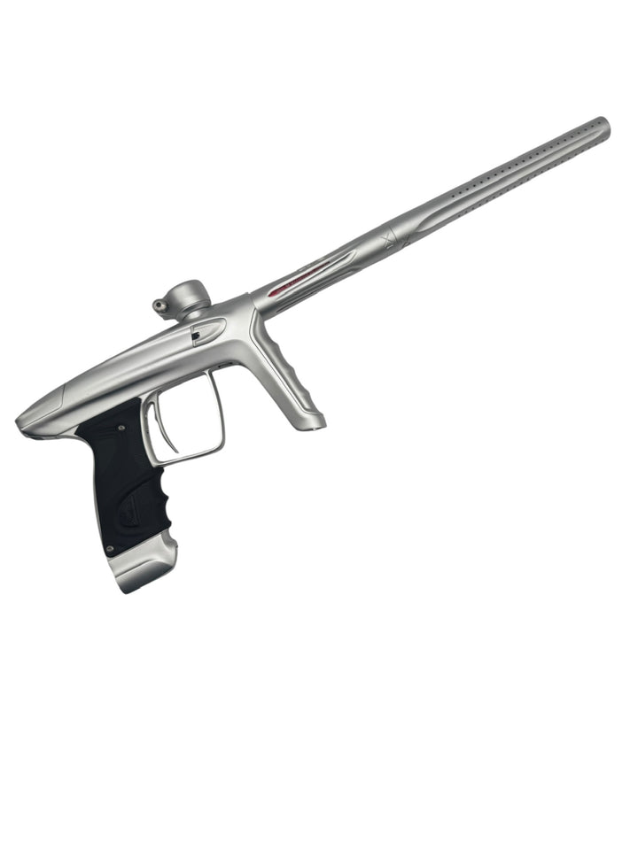 DLX LUXE TM40 SILVER USED