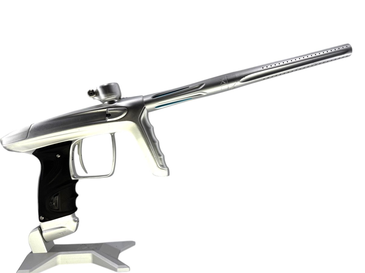 DLX LUXE TM40 "PURE" - USED (PLAYERS MARKER) - P8Ball - Buy, Sell, Trade