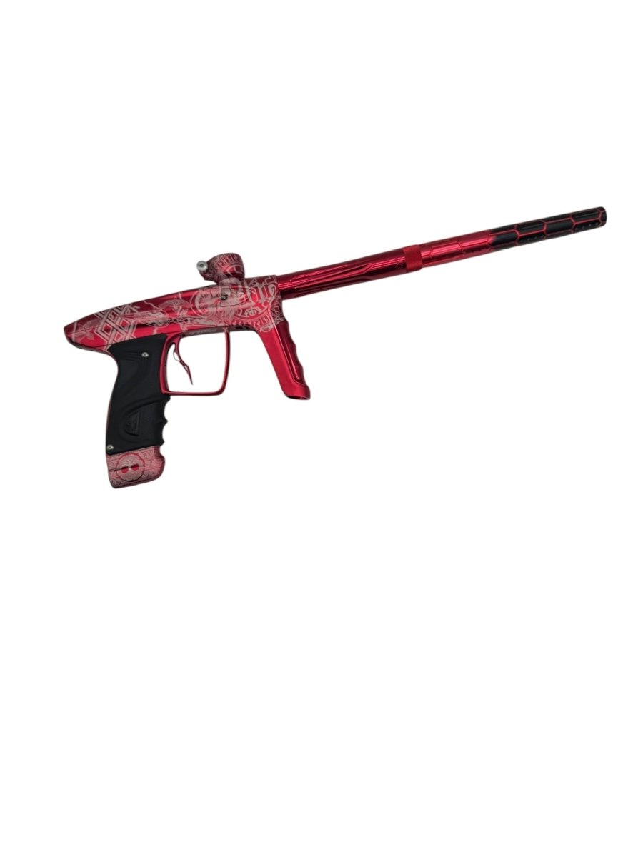 DLX LUXE TM40 RED LAZER ENGRAVED USED - P8Ball - Buy, Sell, Trade