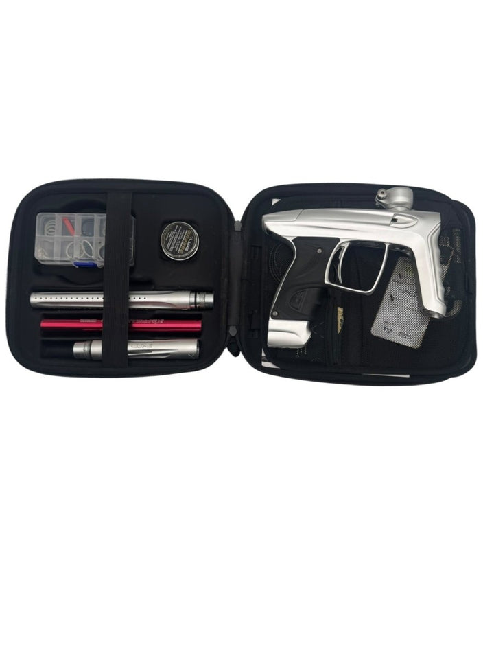 DLX LUXE TM40 SILVER USED - P8Ball - Buy, Sell, Trade