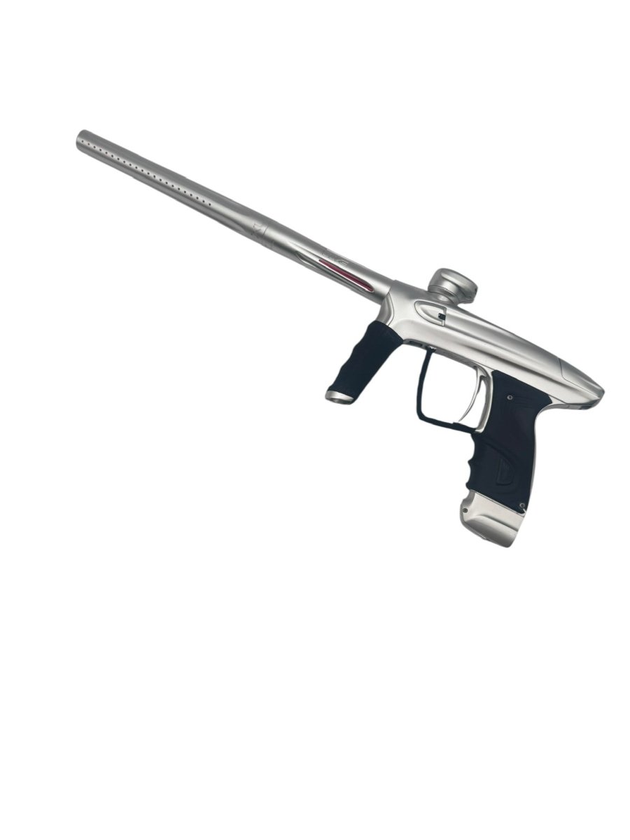 DLX LUXE TM40 SILVER USED - P8Ball - Buy, Sell, Trade