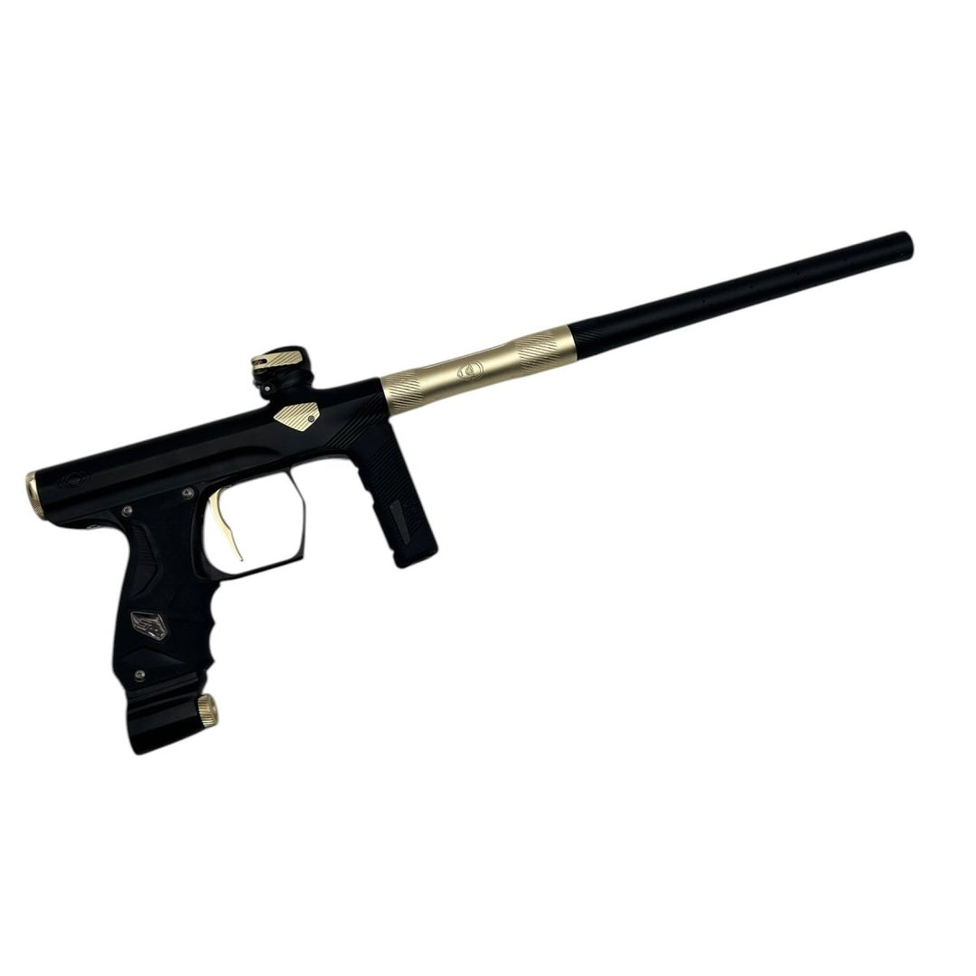 DLX SHOCKER ERA BLACK/GOLD USED - P8Ball - Buy, Sell, Trade