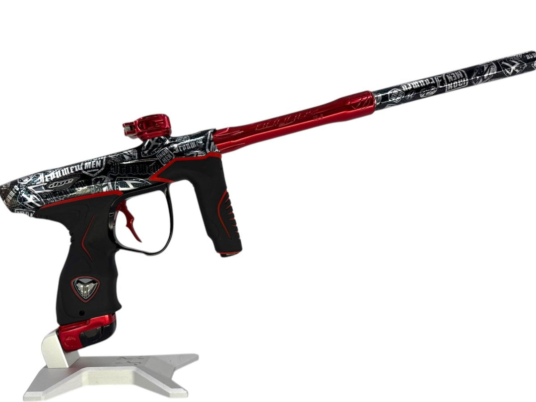 DYE M3+ Ironmen Edition - Used (Near Flawless) - P8Ball - Buy, Sell, Trade