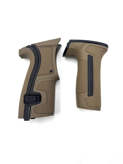 Cs2 tan grips - P8Ball - Buy, Sell, Trade
